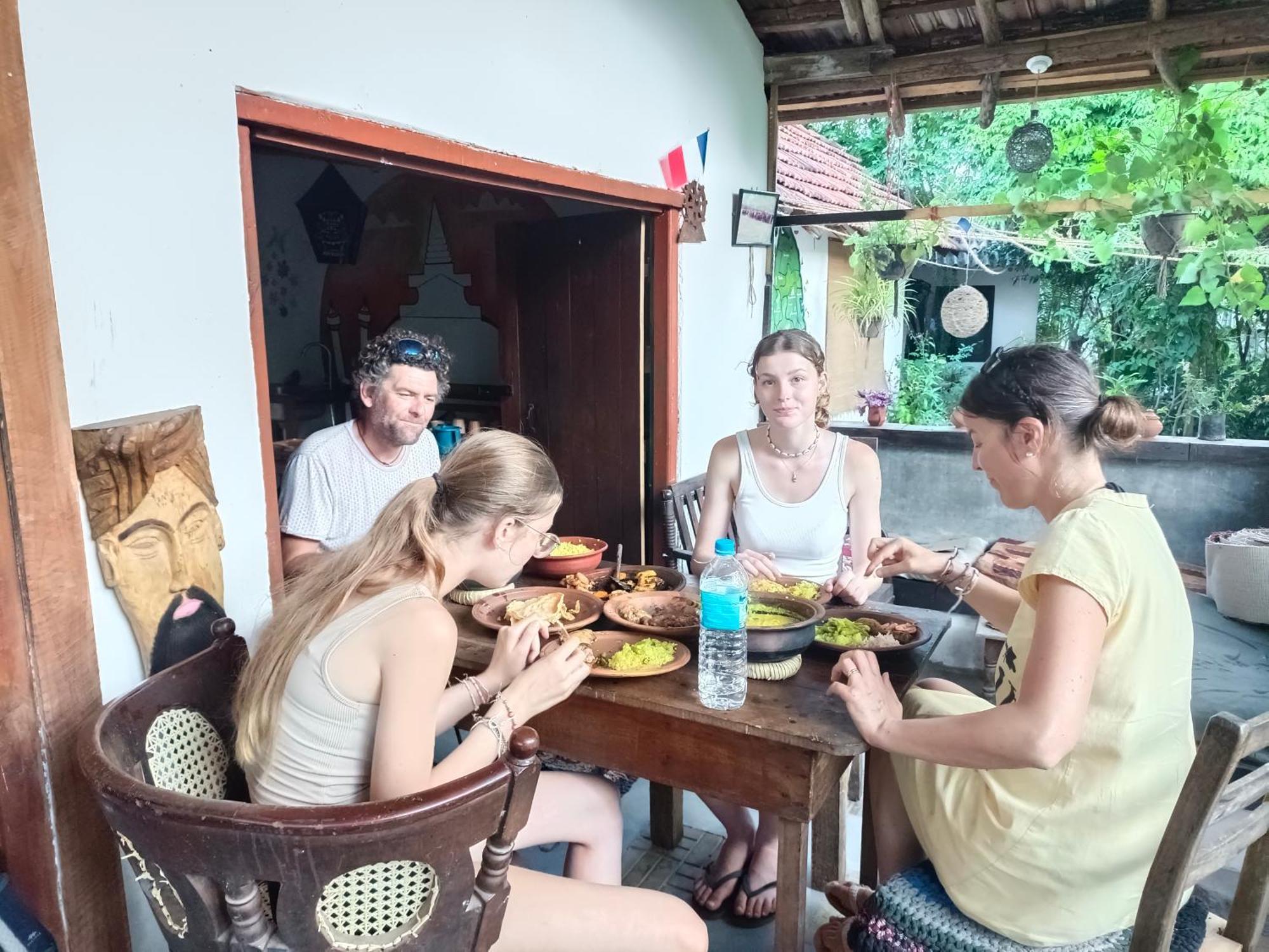 Mamisa Cafe, Home Stay Habarana Zewnętrze zdjęcie